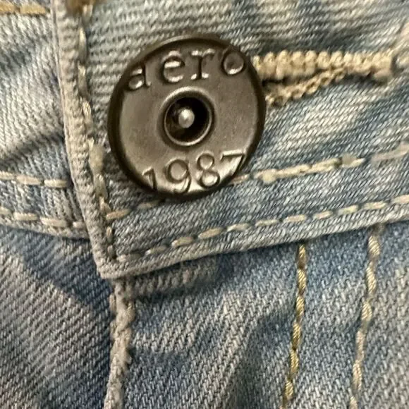 Aeropostale Bermuda Shorts - Picture 3 of 4